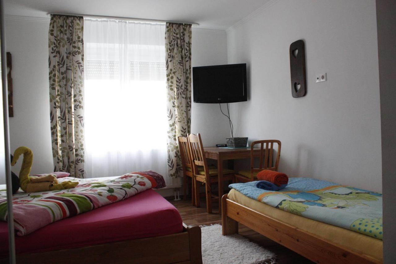Ferienwohnung Ani Vendeghaz Egerszalók Exterior foto