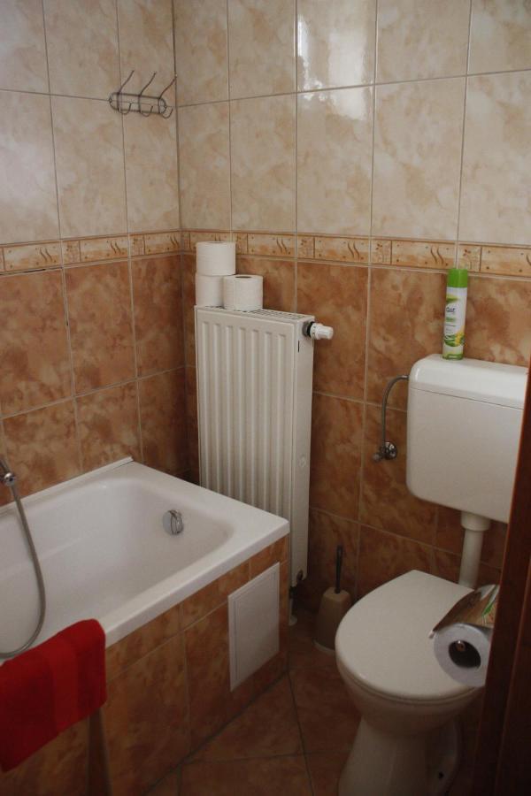 Ferienwohnung Ani Vendeghaz Egerszalók Exterior foto