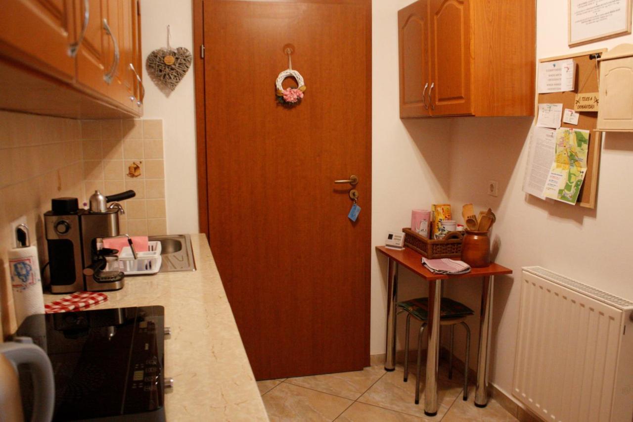 Ferienwohnung Ani Vendeghaz Egerszalók Exterior foto
